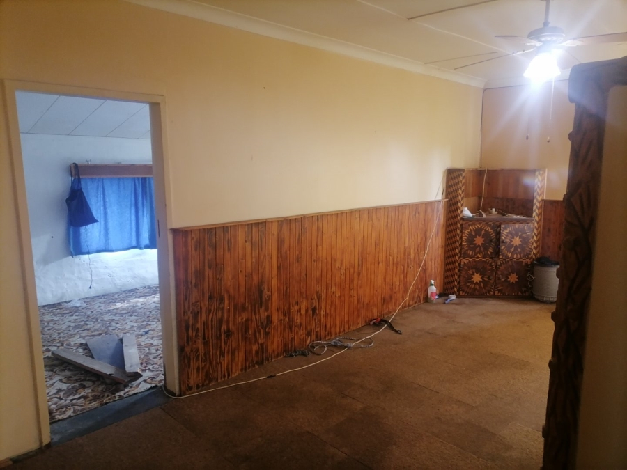 4 Bedroom Property for Sale in Leeudoringstad North West